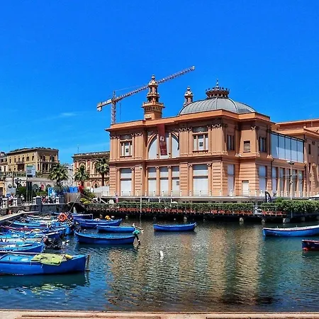Lb&B Holiday Suite Downtown Bari Exterior foto